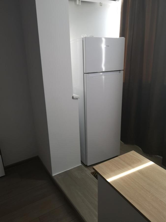 ブカレストGara Dinuアパートメント エクステリア 写真